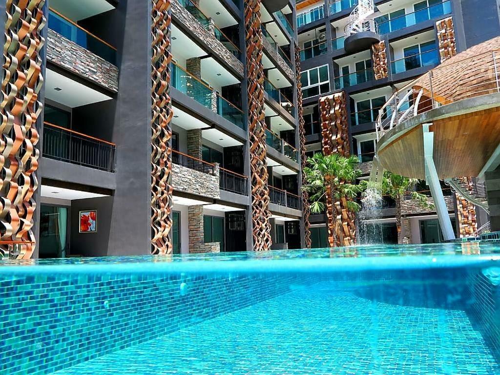 Emerald Terrace Patong Apartment Exterior photo